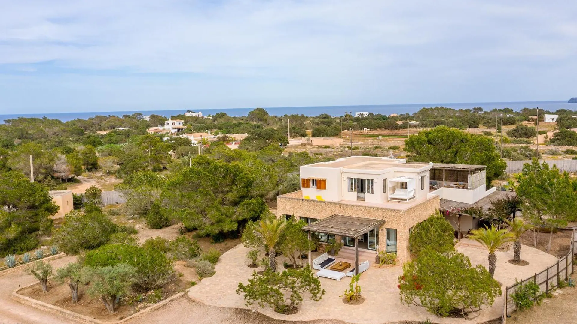 Villa Shangri-La Sant Ferran de Ses Roques 0*,